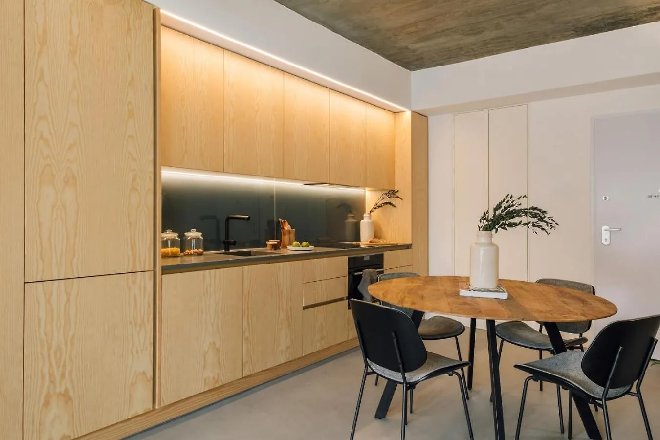 Tavares - 1 Bedroom Balcony In Santo Antonio Lisboa